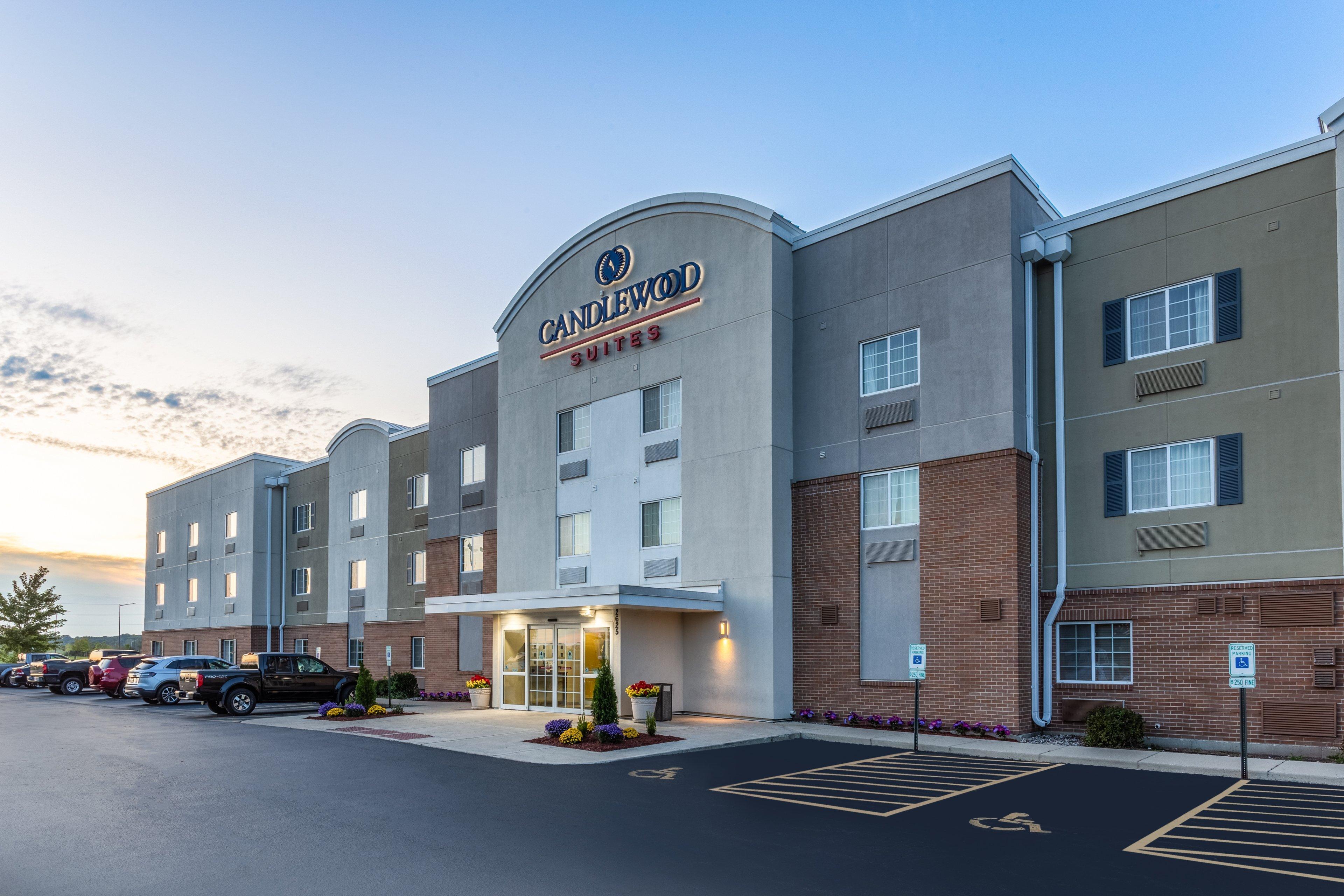 Candlewood Suites Aurora-Naperville By Ihg Esterno foto